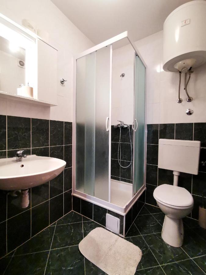 Guest House Il Giardino Duplancic Split Buitenkant foto